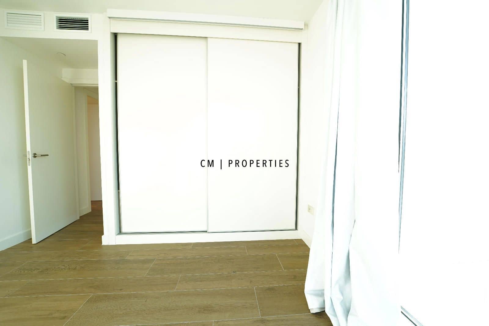 2 sovrum Lägenhet att hyra i Valencia stad med pool garage - 2 900 € (Ref: 8628242)