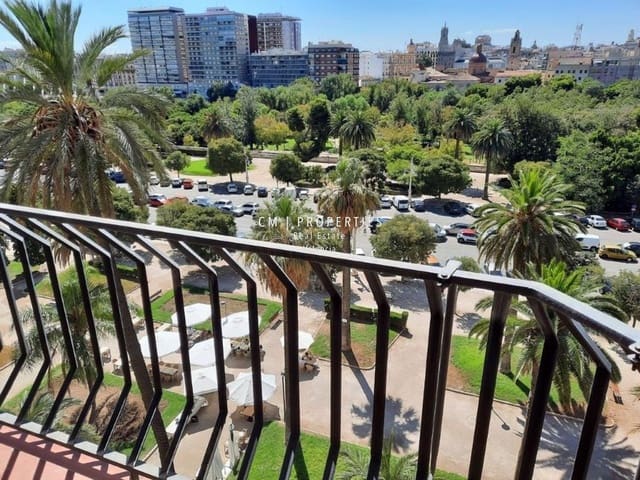 4 soverom Leilighet til salgs i El Pla del Real, Valencia by med svømmebasseng - € 1 300 000 (Ref: 8637841)