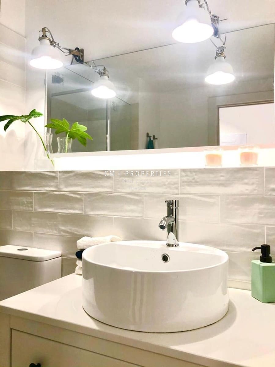 1 soverom Leilighet til leie i Valencia by - € 1 350 (Ref: 8651295)