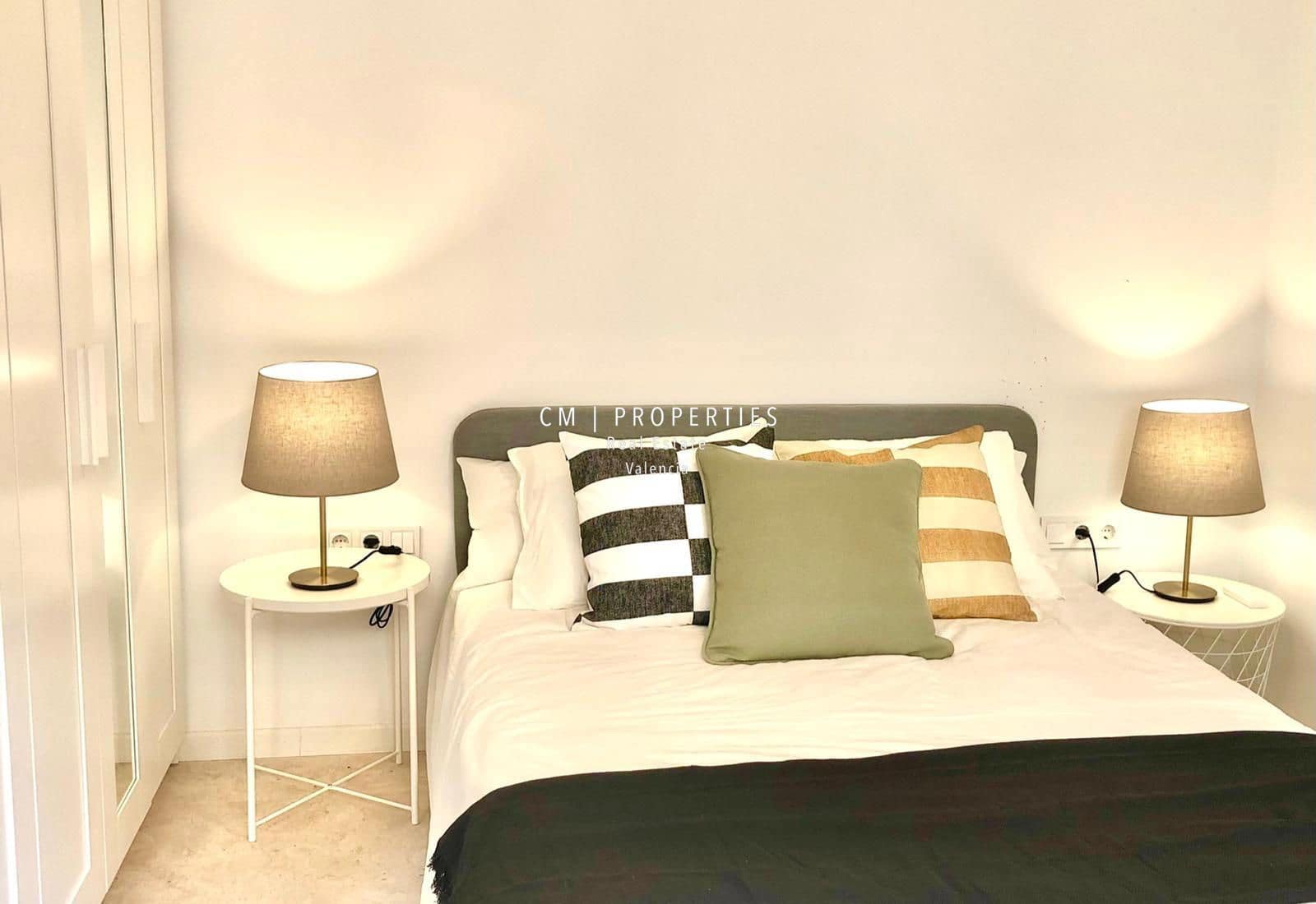 1 soverom Leilighet til leie i Valencia by - € 1 350 (Ref: 8651295)