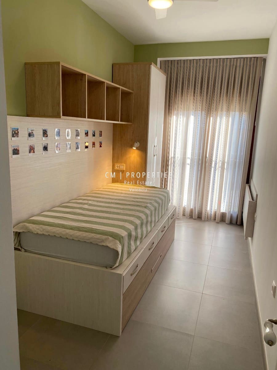 3 sovrum Lägenhet att hyra i Valencia stad med pool garage - 2 400 € (Ref: 8652070)