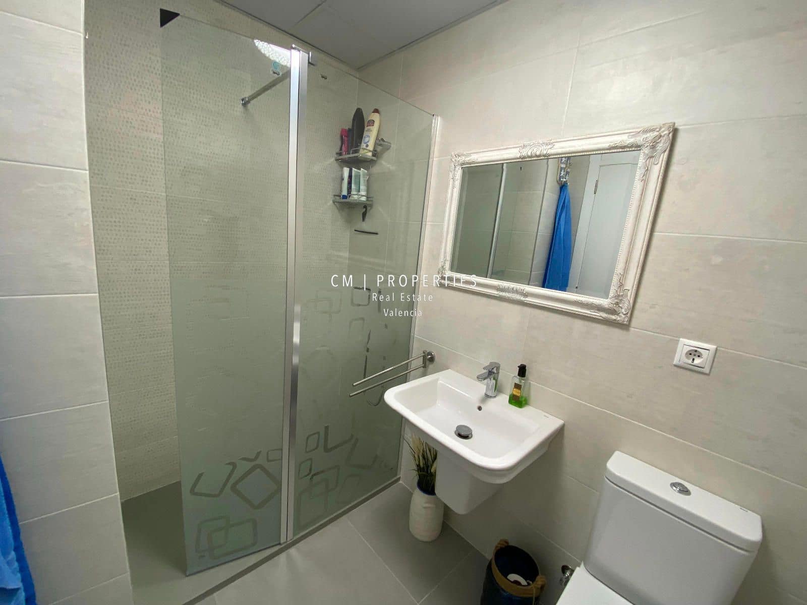 3 sovrum Lägenhet att hyra i Valencia stad med pool garage - 2 400 € (Ref: 8652070)