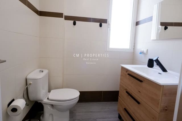 3 sovrum Lägenhet att hyra i Poblats Maritims, Valencia stad - 1 300 € (Ref: 8653801)