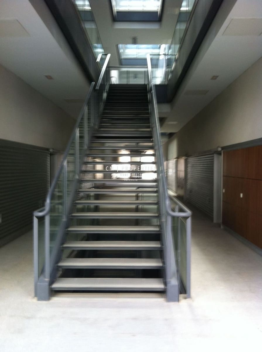 1 sovrum Lägenhet att hyra i Valencia stad med pool garage - 1 250 € (Ref: 8654171)