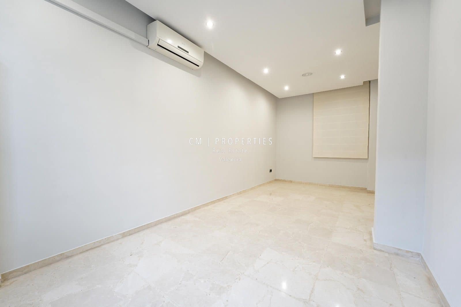 2 quarto Apartamento para arrendar em Valencia cidade - 1 300 € (Ref: 8655356)