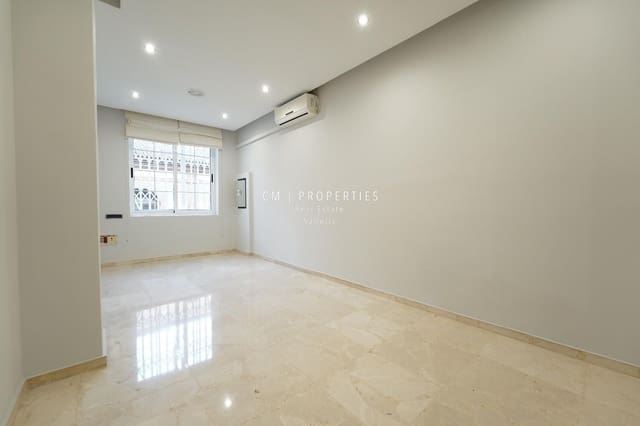 2 quarto Apartamento para arrendar em El Pla del Real, Valência cidade - 1 300 € (Ref: 8655356)