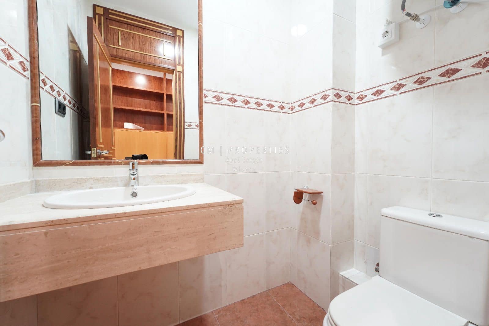 2 quarto Apartamento para arrendar em Valencia cidade - 1 300 € (Ref: 8655356)