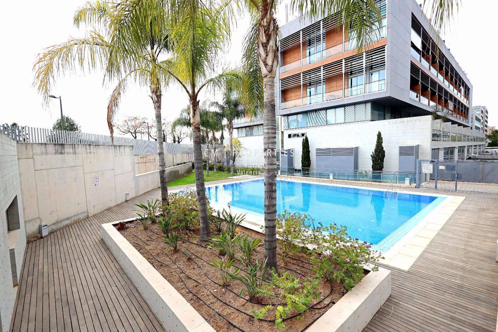 1 sovrum Lägenhet att hyra i Valencia stad med pool garage - 1 100 € (Ref: 8676588)
