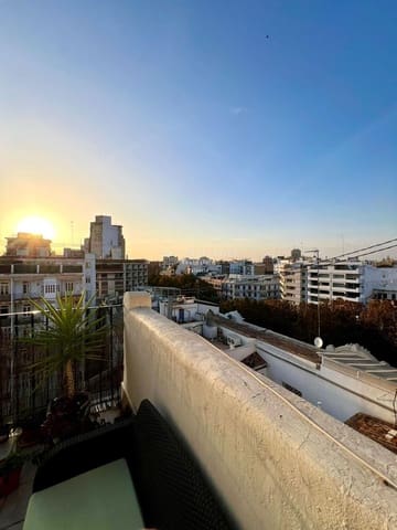 2 sovrum Takvåning att hyra i L'Eixample, Valencia stad - 1 600 € (Ref: 8681031)