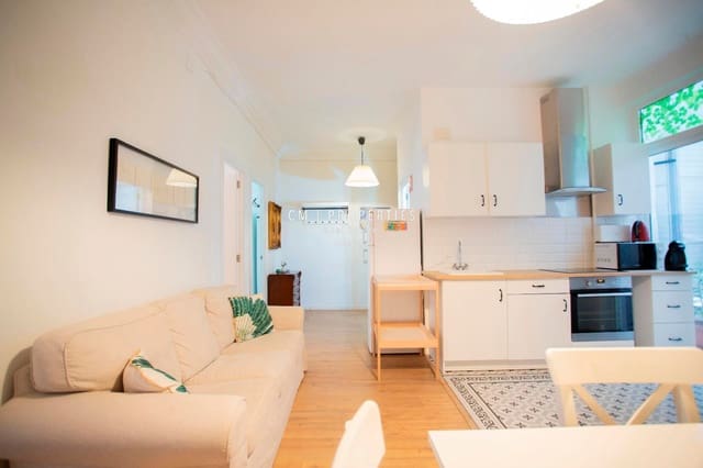 4 sovrum Lägenhet att hyra i Valencia stad - 1 800 € (Ref: 8695888)