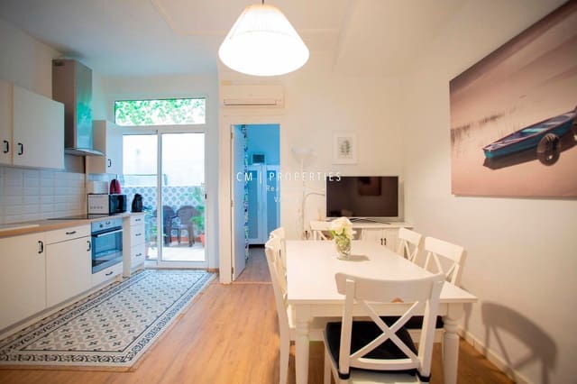 4 sovrum Lägenhet att hyra i Valencia stad - 1 800 € (Ref: 8695888)