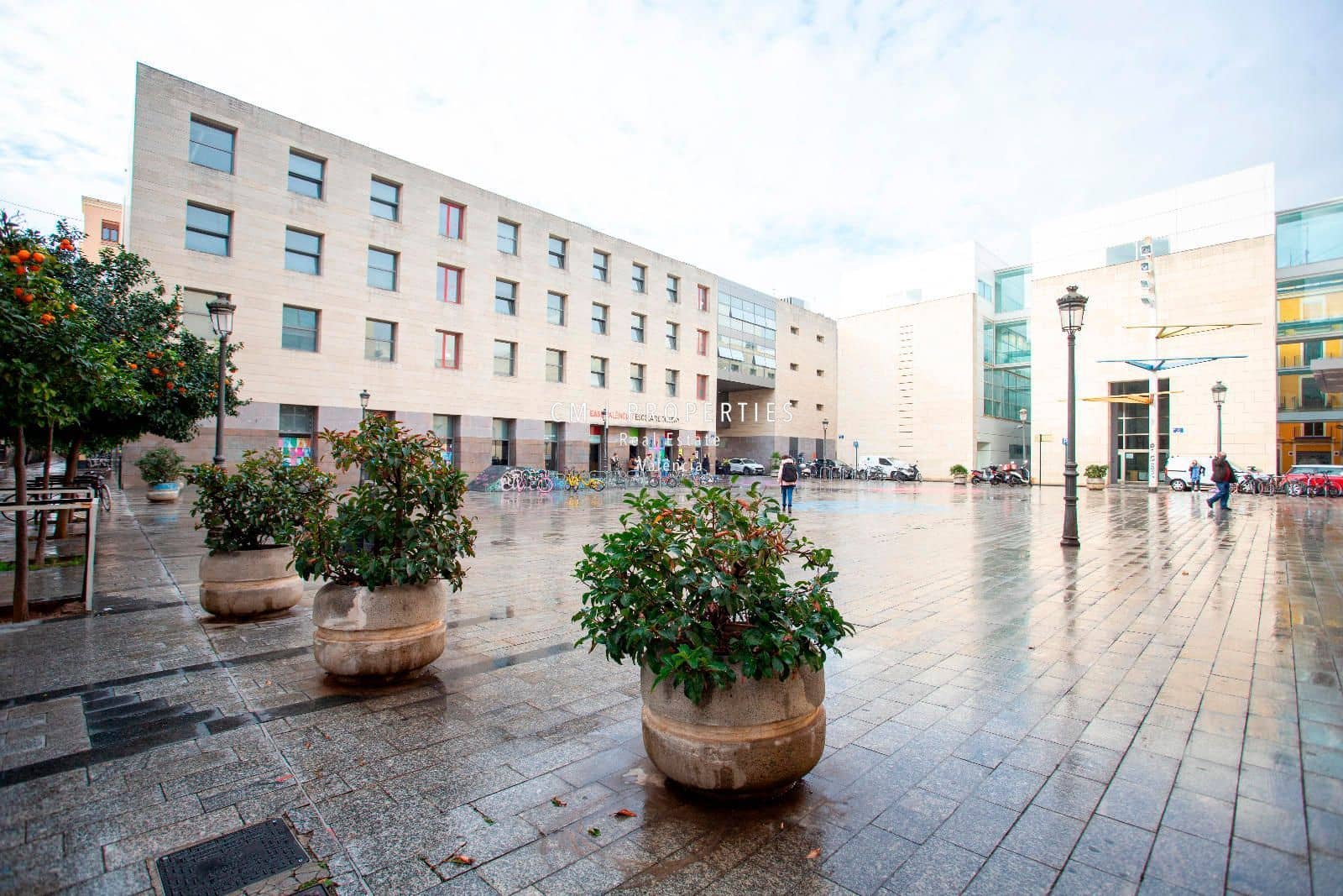 4 sovrum Lägenhet att hyra i Valencia stad - 1 800 € (Ref: 8695888)