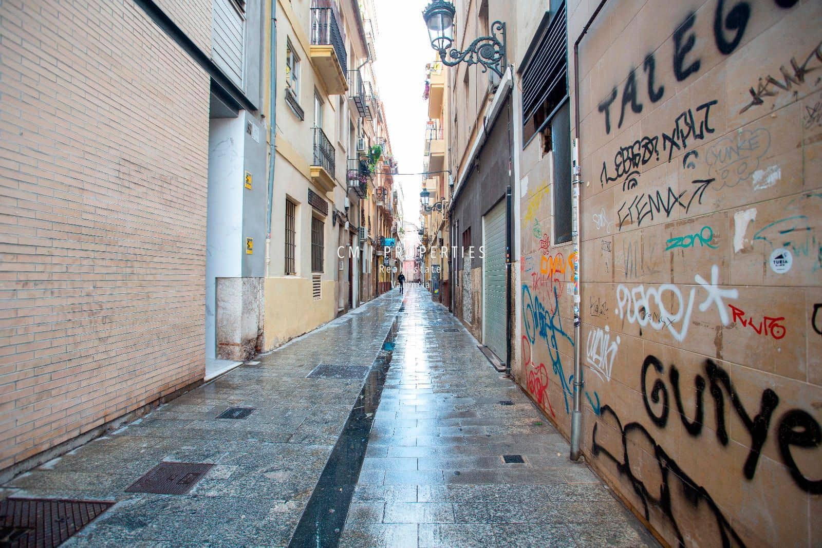 4 sovrum Lägenhet att hyra i Valencia stad - 1 800 € (Ref: 8695888)