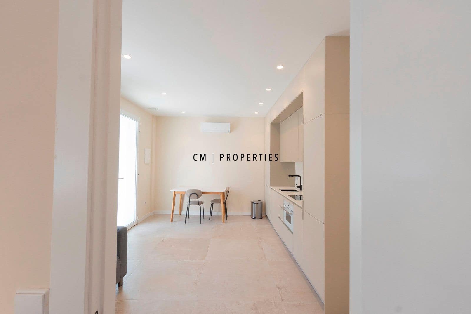 1 makuuhuone Asunto vuokrattavana paikassa Valencia kaupunki - 1 100 € (Ref: 8697552)