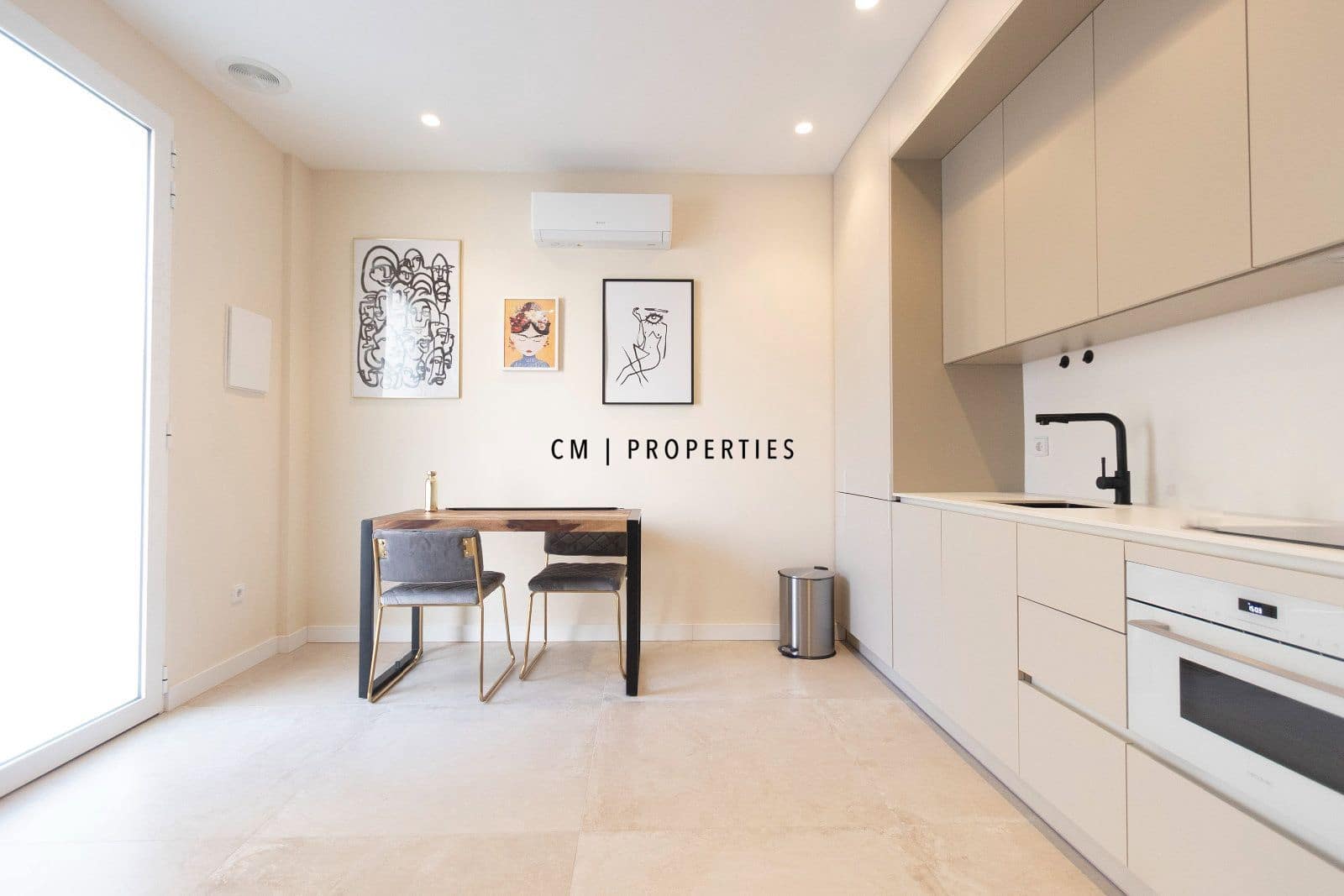 1 bedroom Flat for rent in Valencia city - € 1,100 (Ref: 8697552)