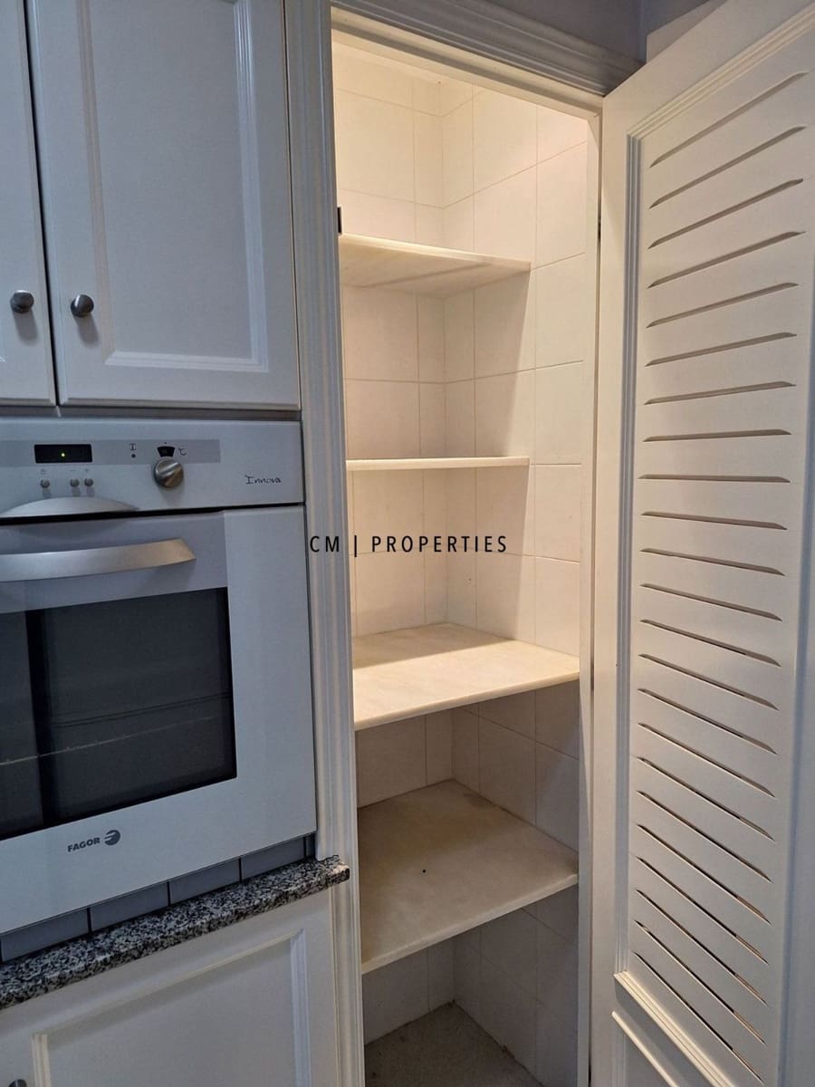 3 sypialnia Penthouse do wynajęcia w Miasto Walencja z garażem - 2 500 € (Ref: 8698784)