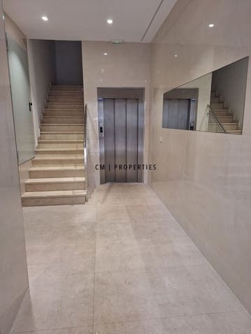 3 slaapkamer Penthouse te huur in Extramurs, Valencia stad met garage - € 2.500 (Ref: 8698784)