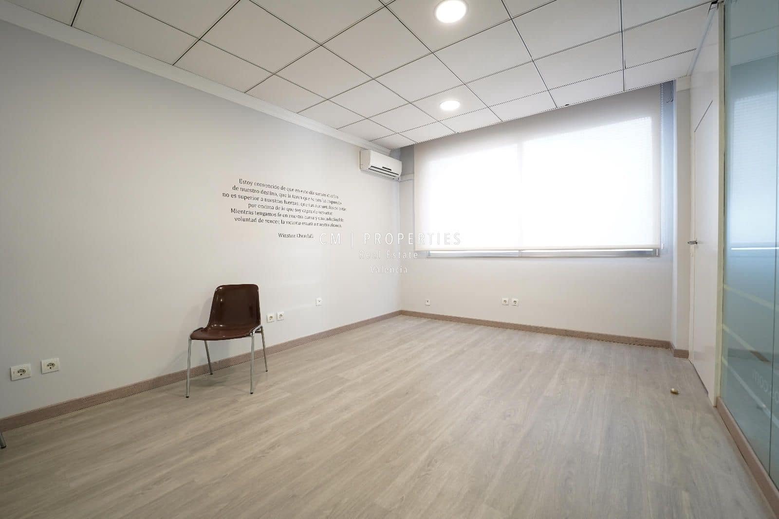 Office for rent in Valencia city - € 1,100 (Ref: 8728833)
