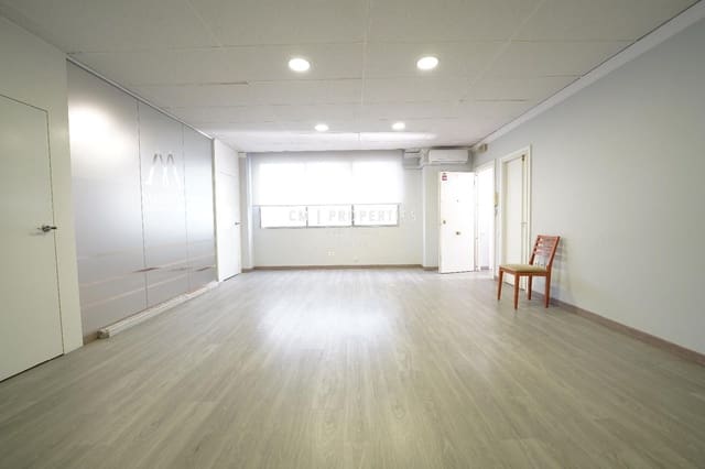 Kantoor te huur in Nou Moles, Valencia stad - € 1.100 (Ref: 8728833)