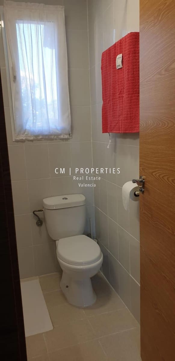 3 slaapkamer Villa te huur in La Canada met zwembad - € 1.250 (Ref: 8738087)