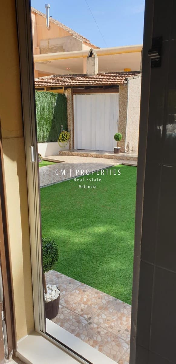 3 slaapkamer Villa te huur in La Canada met zwembad - € 1.250 (Ref: 8738087)