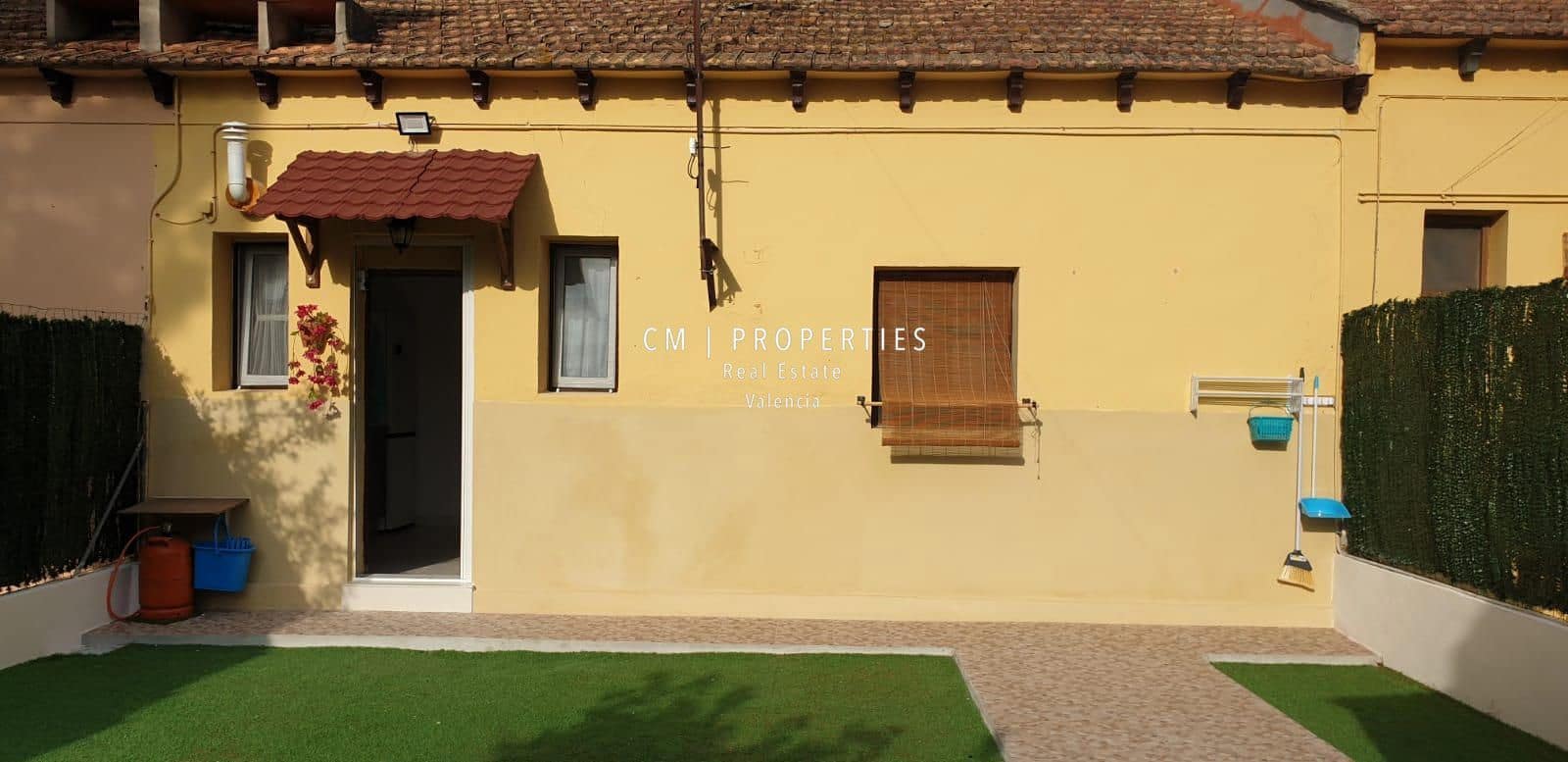 3 slaapkamer Villa te huur in La Canada met zwembad - € 1.250 (Ref: 8738087)