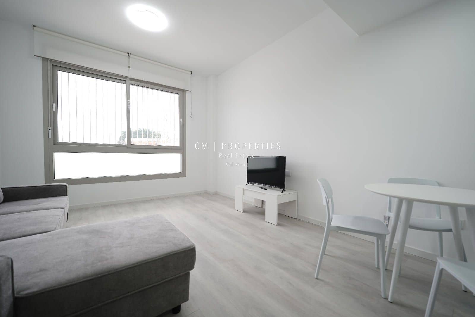 1 makuuhuone Asunto vuokrattavana paikassa Valencia kaupunki mukana 
autotalli - 1 200 € (Ref: 8760443)