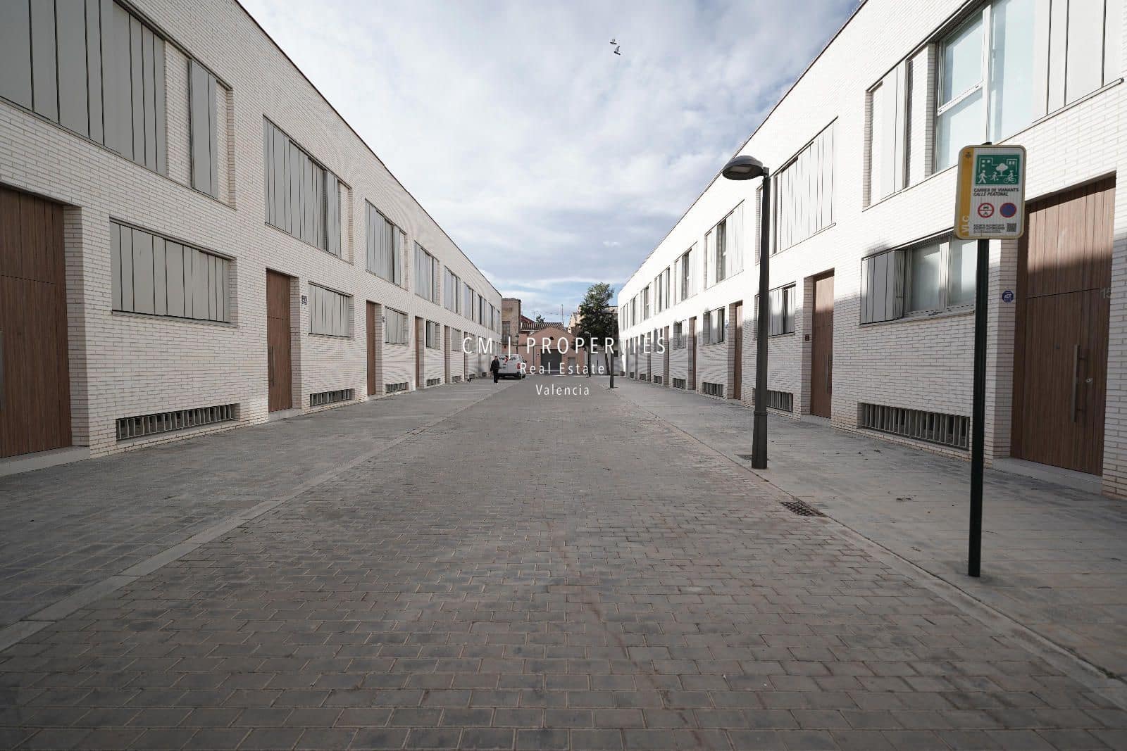 1 makuuhuone Asunto vuokrattavana paikassa Valencia kaupunki mukana 
autotalli - 1 200 € (Ref: 8760443)