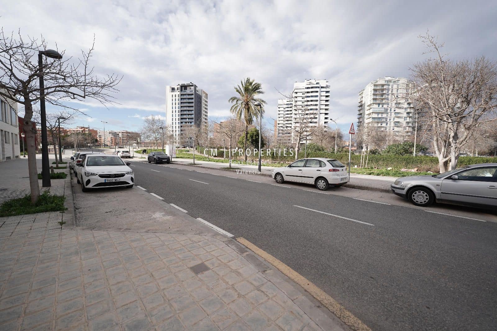 1 makuuhuone Asunto vuokrattavana paikassa Valencia kaupunki mukana 
autotalli - 1 200 € (Ref: 8760443)