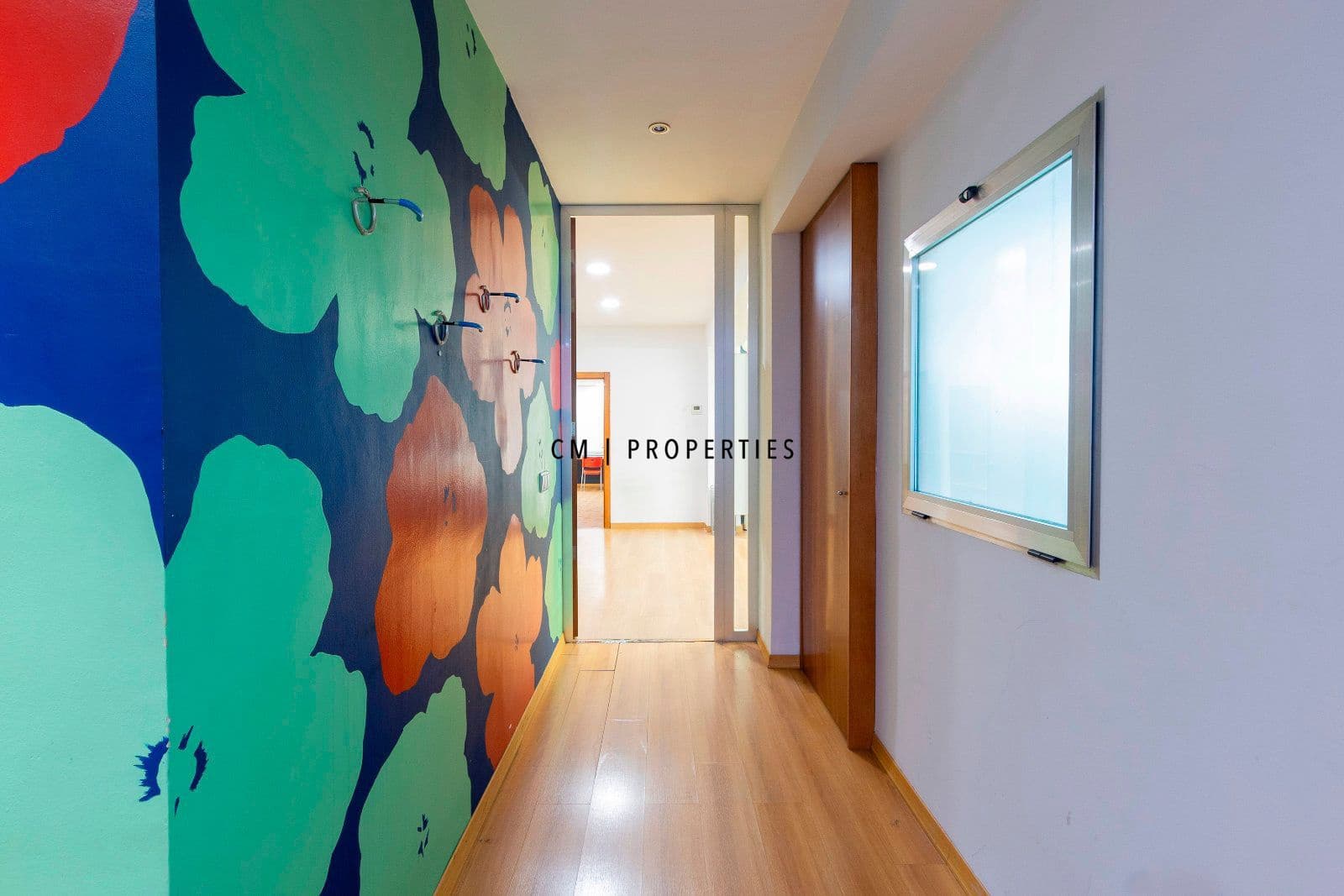 Kontor til leje i Valencia by - € 3.500 (Ref: 8774598)