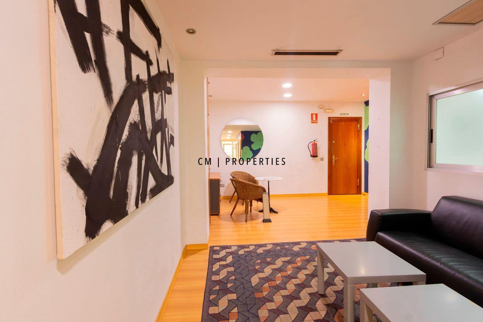 Kontor til leje i Valencia by - € 3.500 (Ref: 8774598)