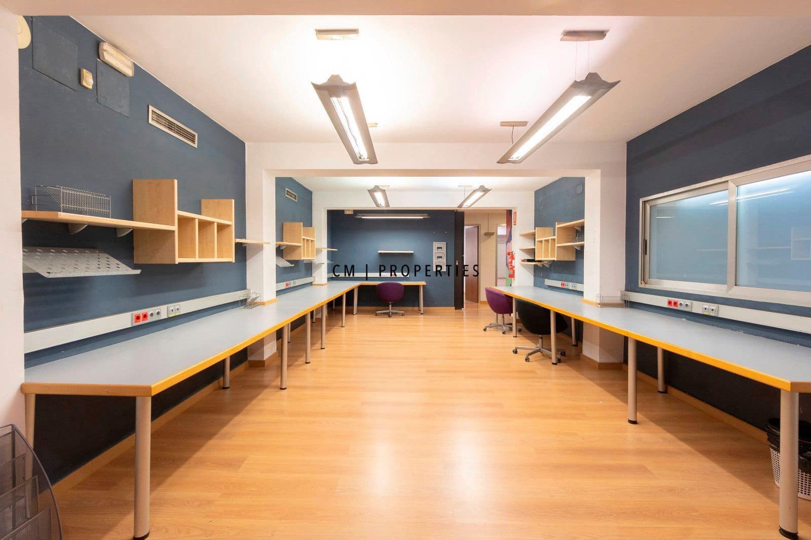 Kontor til leje i Valencia by - € 3.500 (Ref: 8774598)