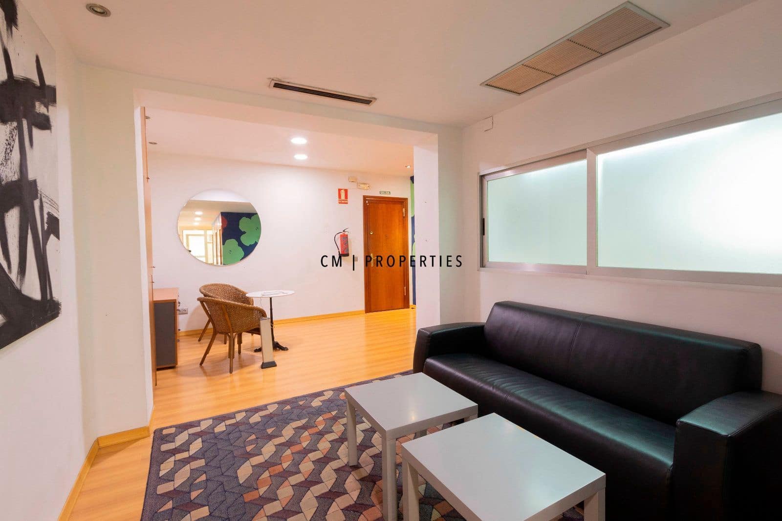 Kontor til leje i Valencia by - € 3.500 (Ref: 8774598)