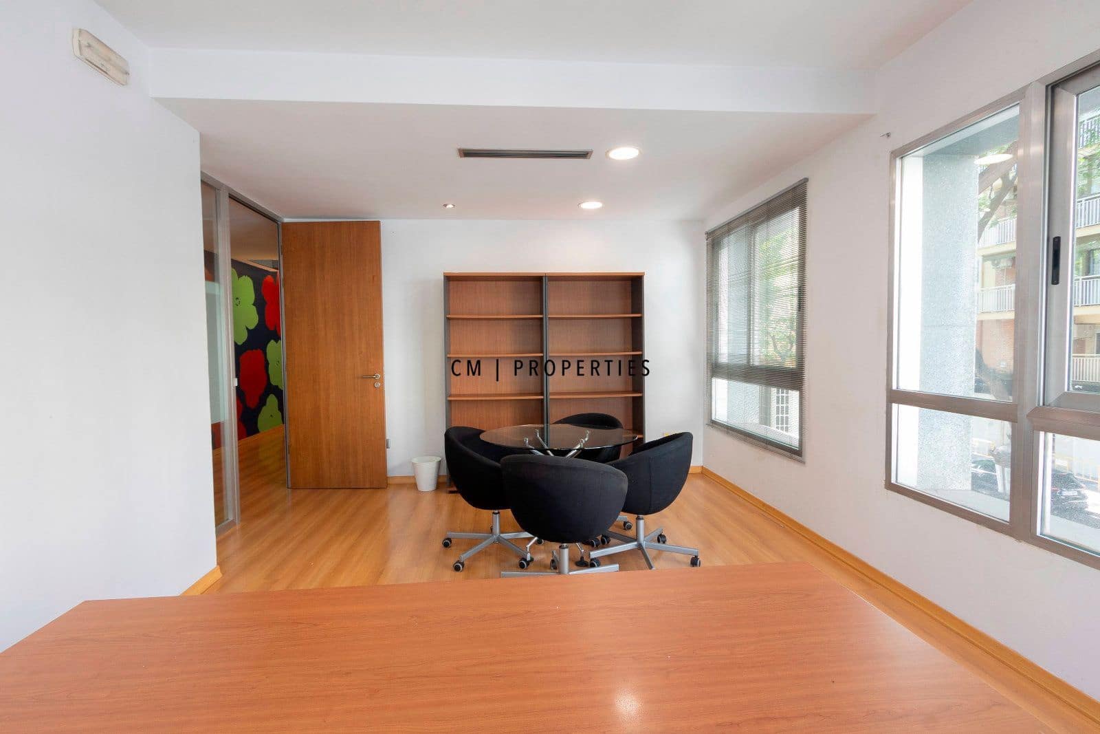 Kontor til leje i Valencia by - € 3.500 (Ref: 8774598)