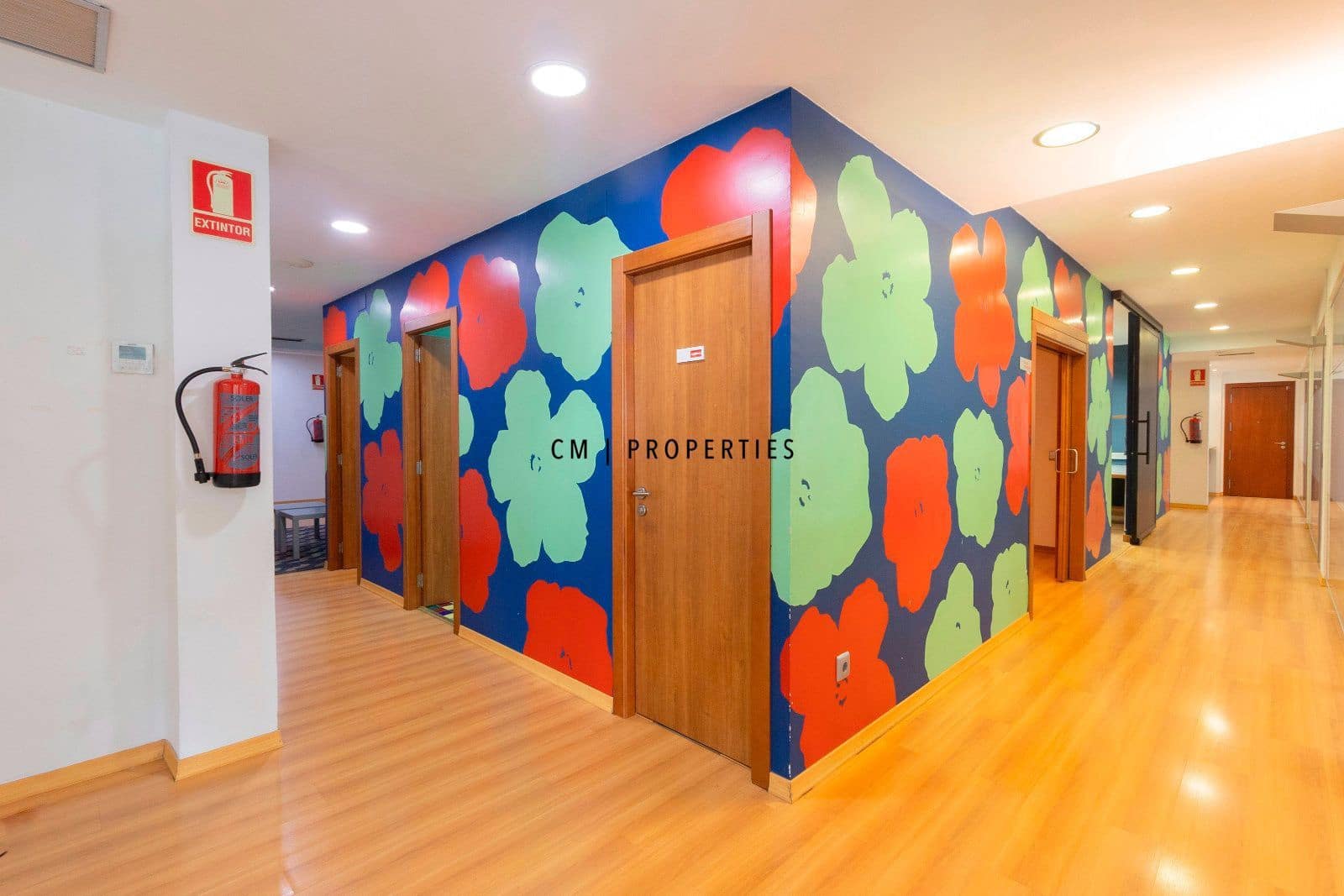 Kontor til leje i Valencia by - € 3.500 (Ref: 8774598)