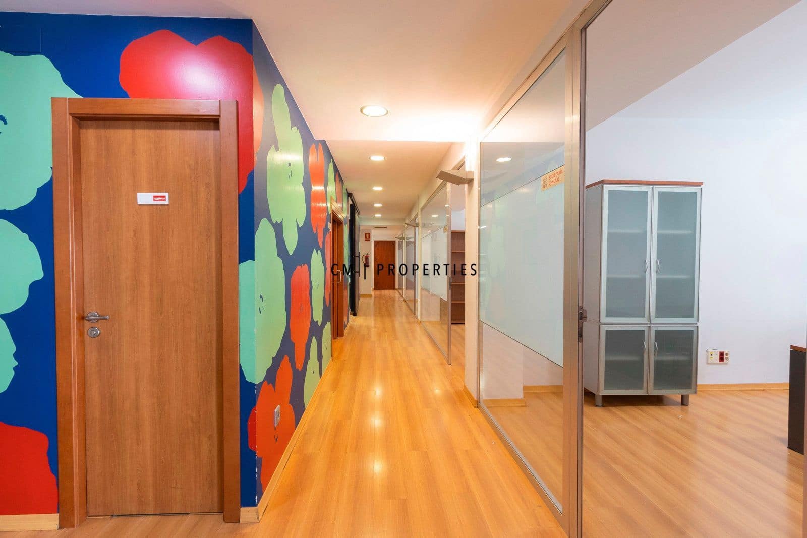 Kontor til leje i Valencia by - € 3.500 (Ref: 8774598)