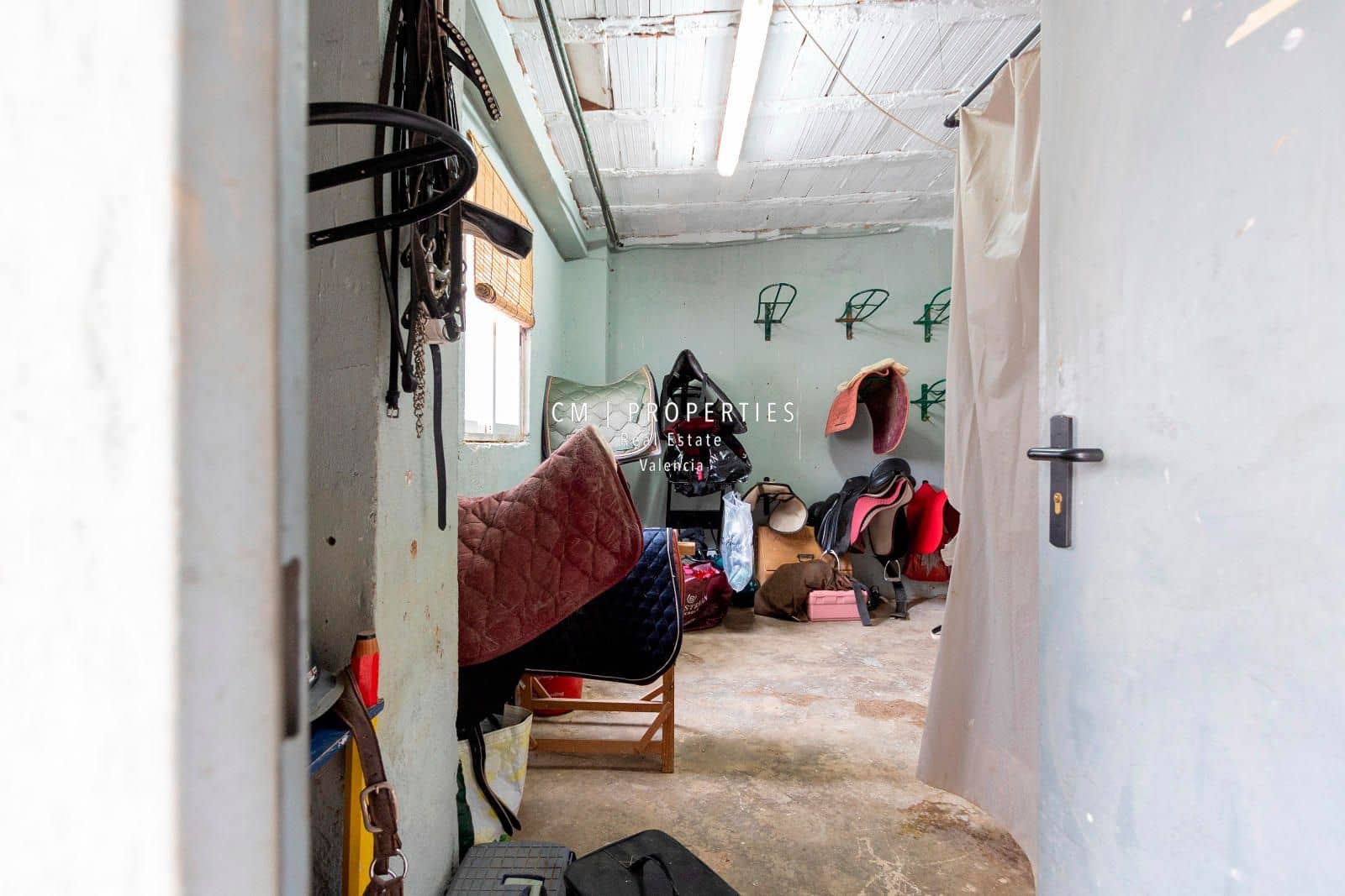 Chalet de 10 habitaciones en Riba-roja de Túria en venta - 647.000 € (Ref: 8780775)