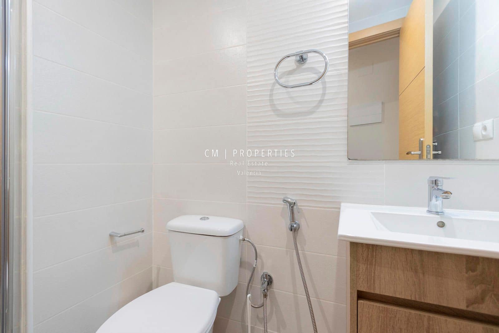 Appartement à louer à Valence ville - 1 000 € (Ref: 8849875)
