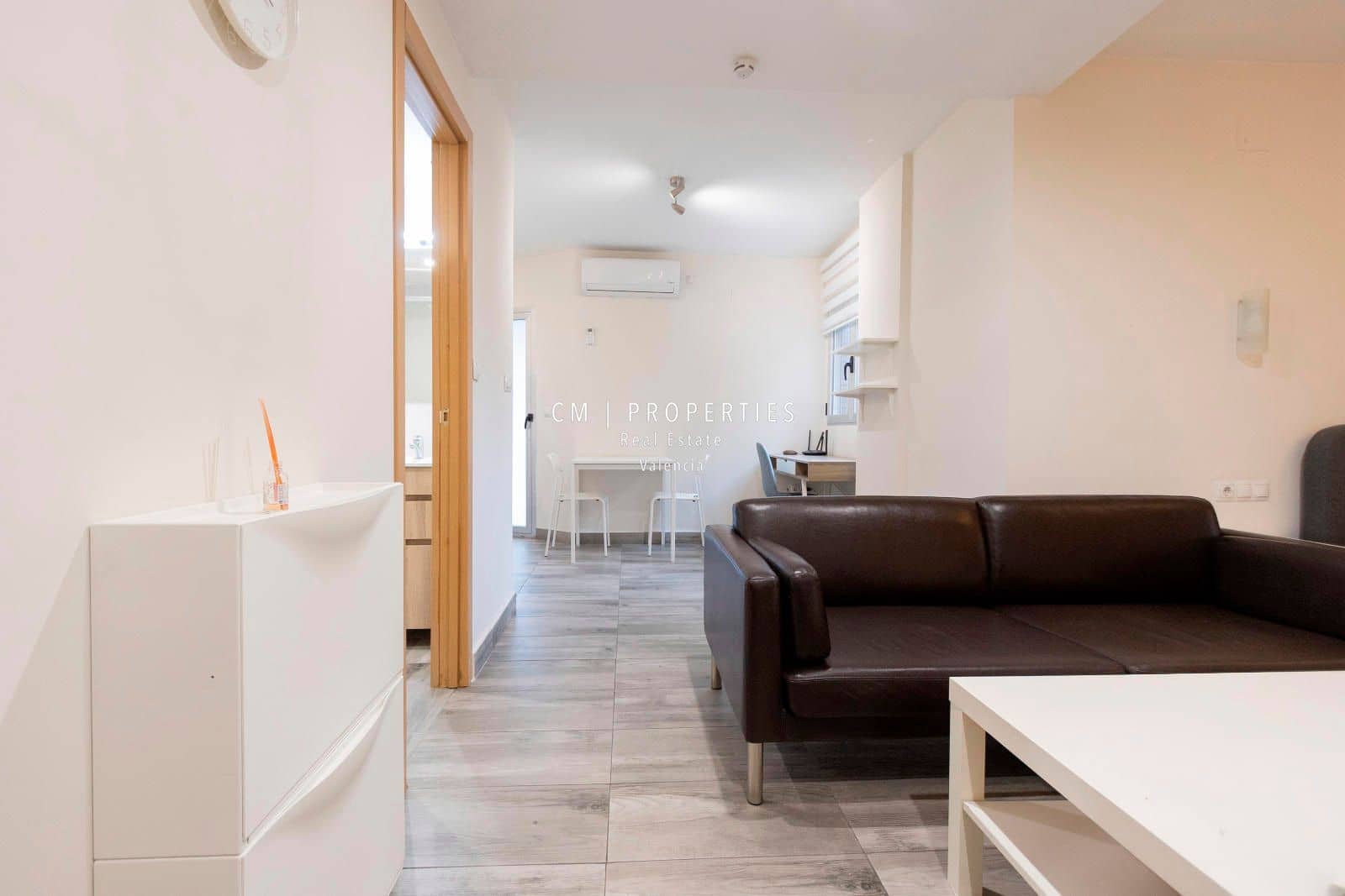 Apartamento para arrendar em Valencia cidade - 1 200 € (Ref: 8850402)