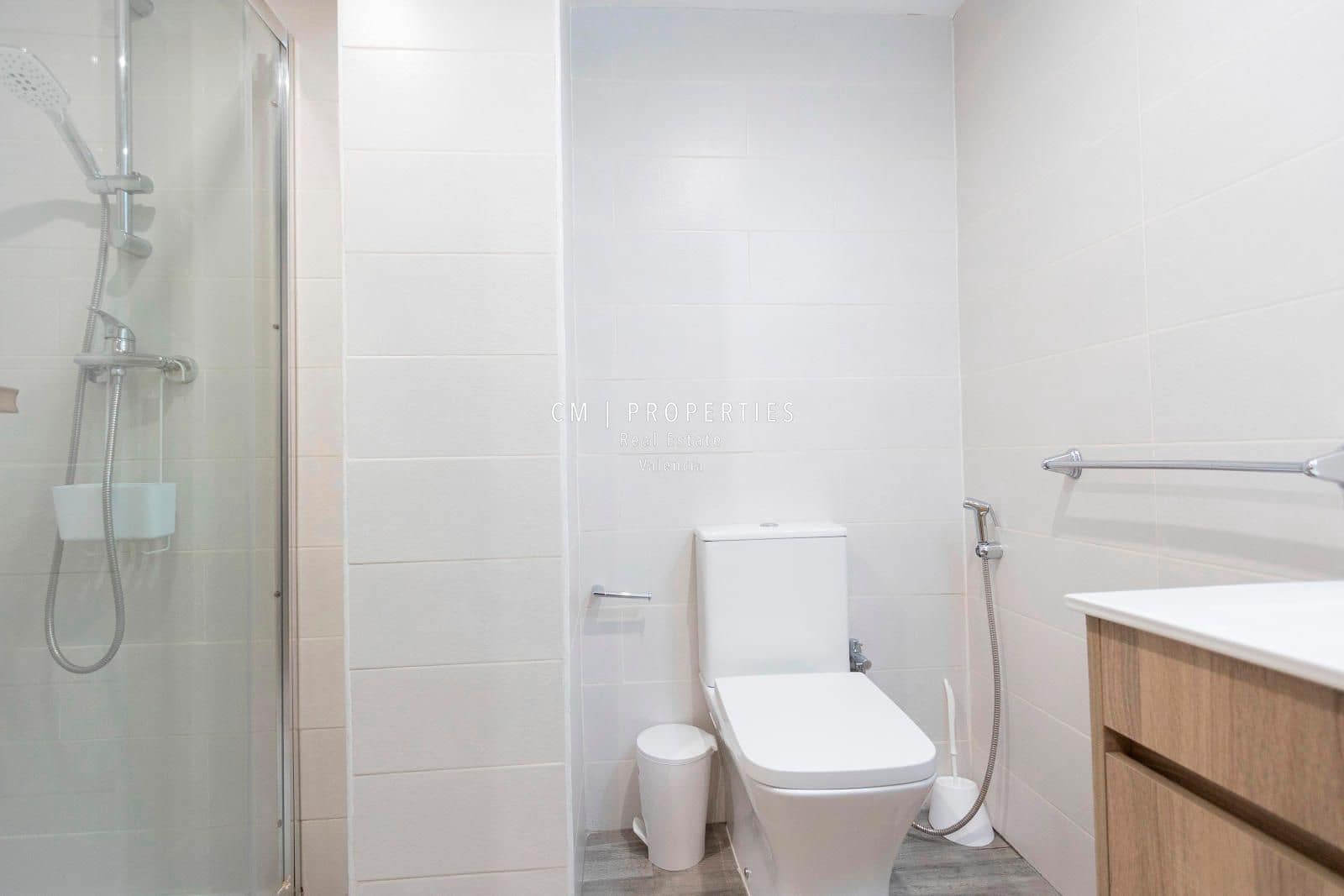 Apartamento para arrendar em Valencia cidade - 1 200 € (Ref: 8850402)