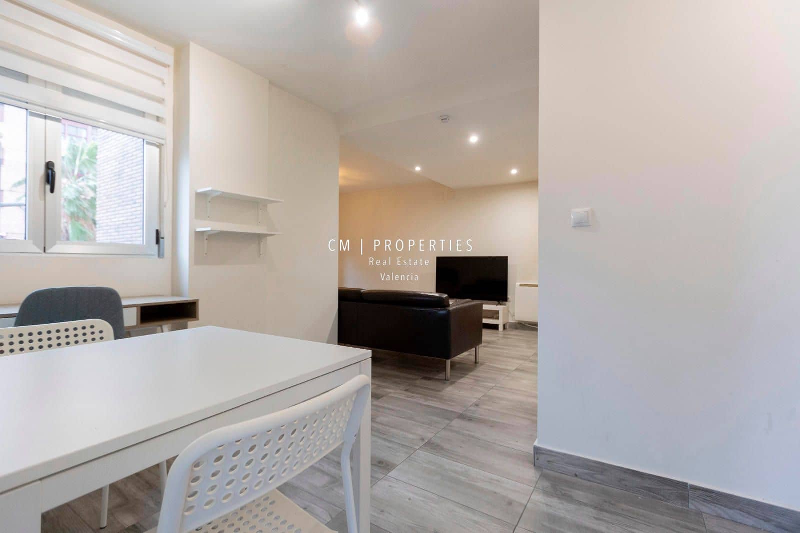 Apartamento para arrendar em Valencia cidade - 1 200 € (Ref: 8850402)