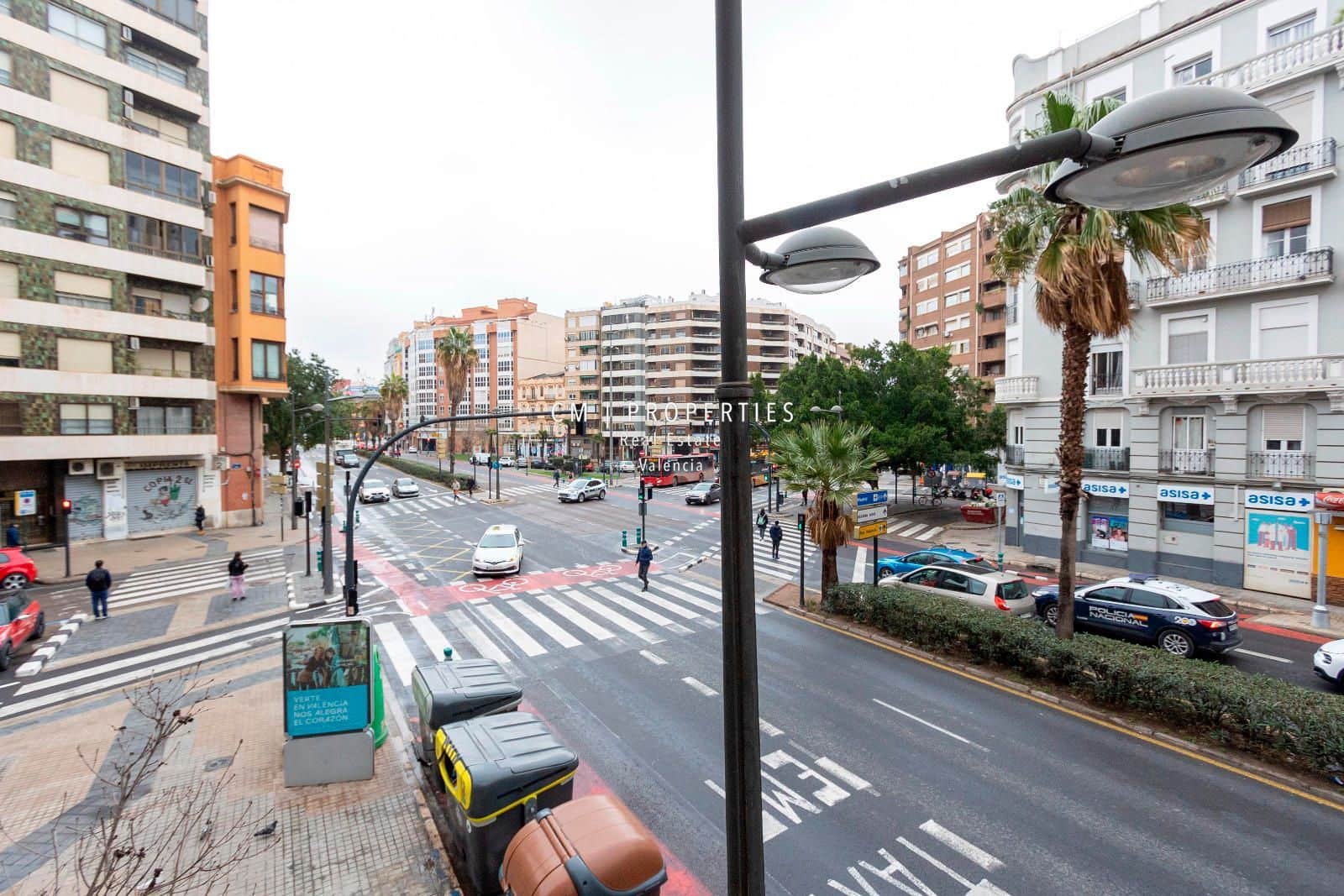 Apartamento para arrendar em Valencia cidade - 1 200 € (Ref: 8850402)