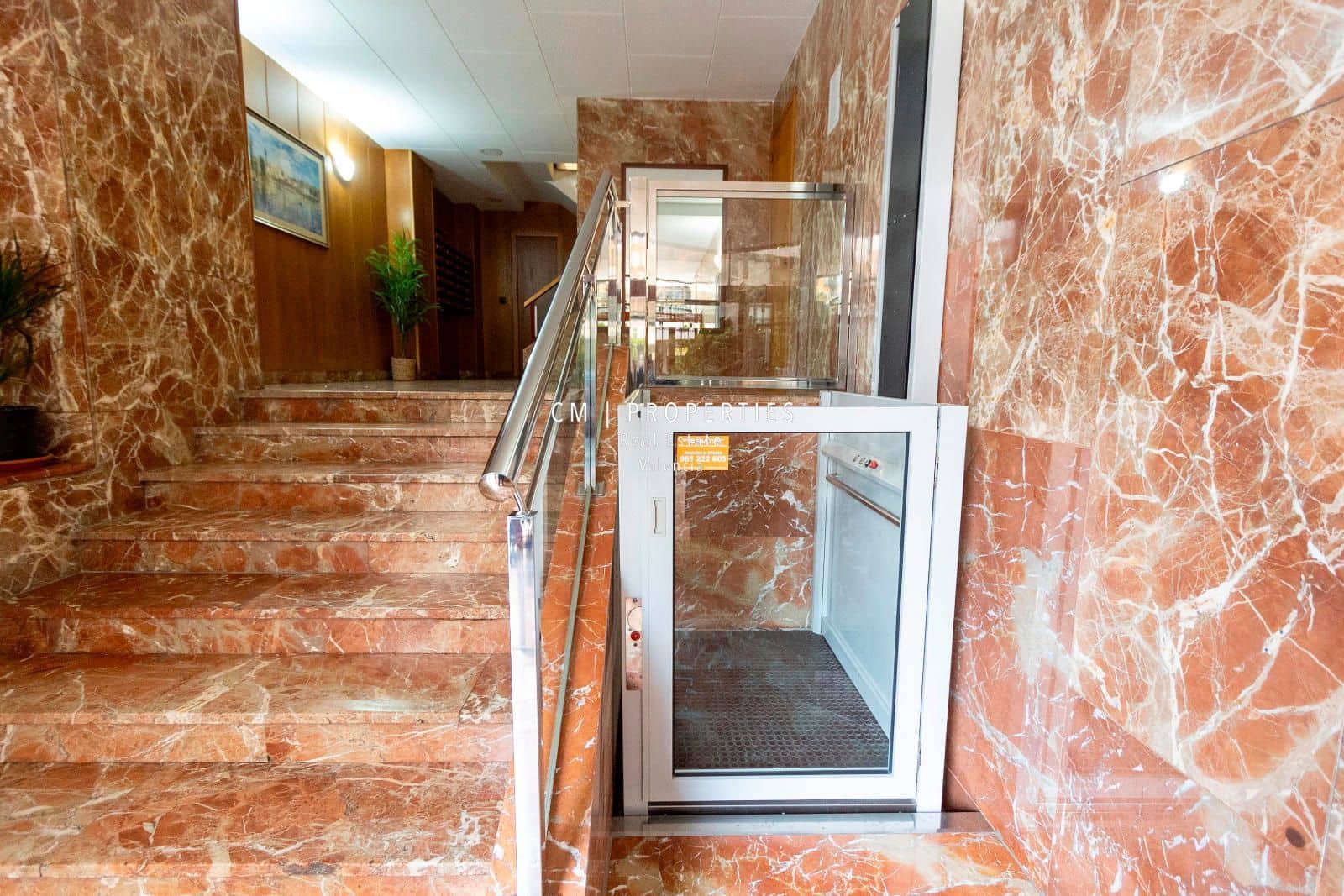 Apartamento para arrendar em Valencia cidade - 1 200 € (Ref: 8850402)