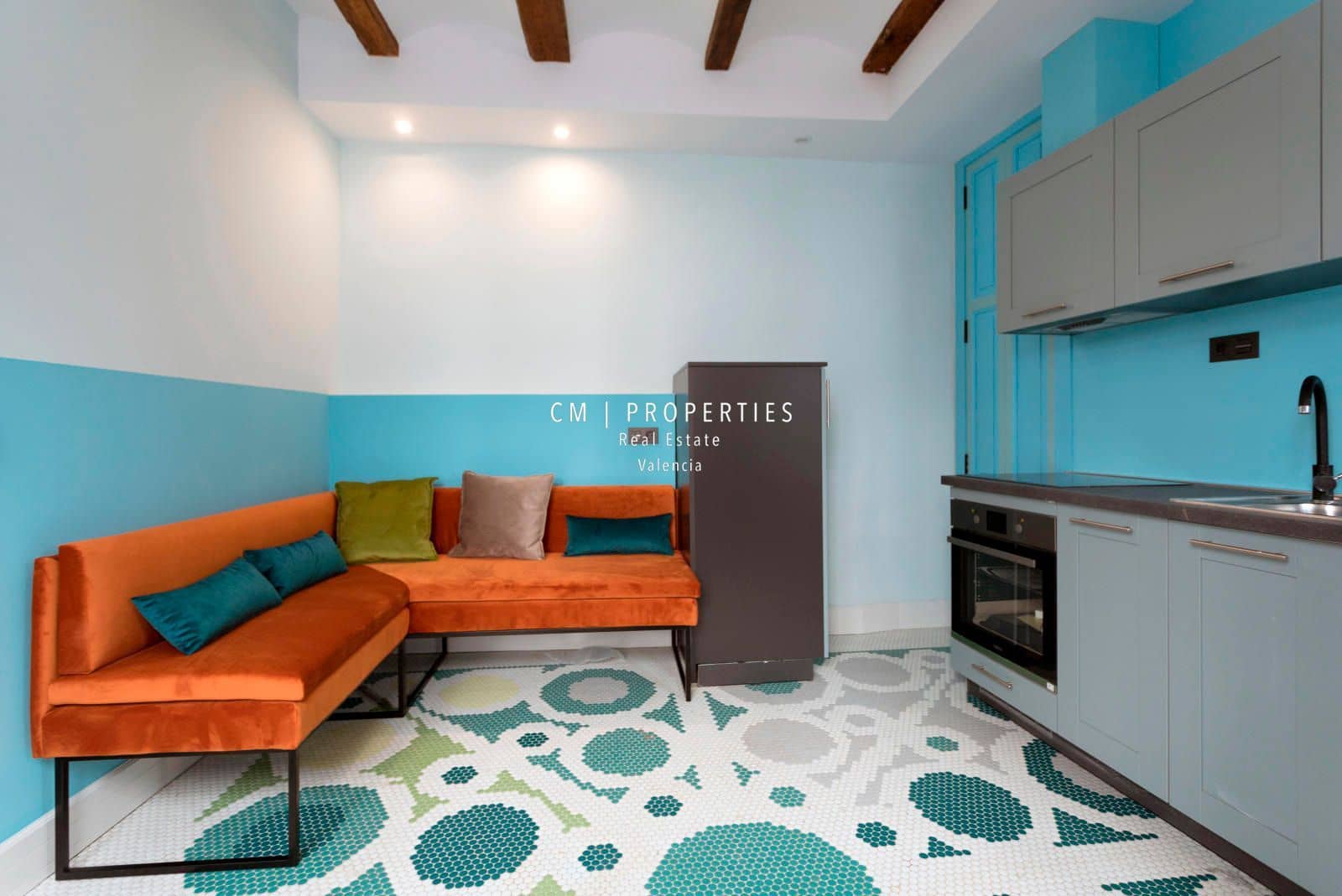 Restaurant/Bar til salg i Valencia by - € 2.195.000 (Ref: 8851036)