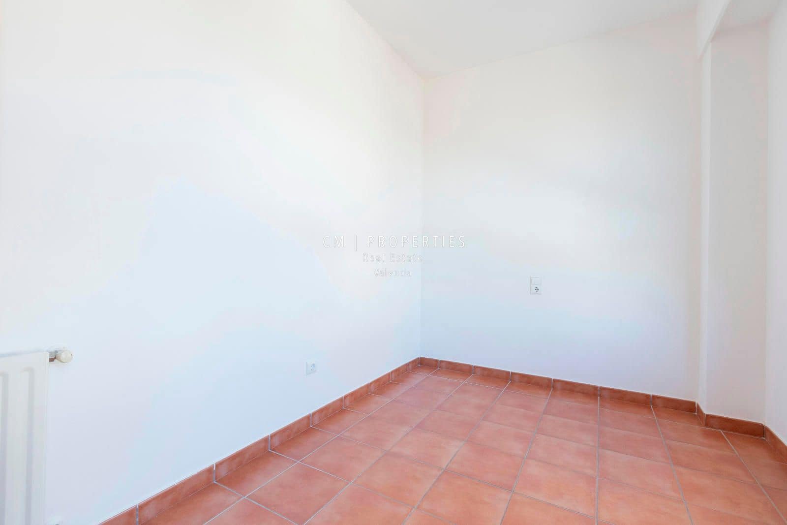 4 bedroom Villa for rent in Betera with pool garage - € 2,500 (Ref: 8868504)