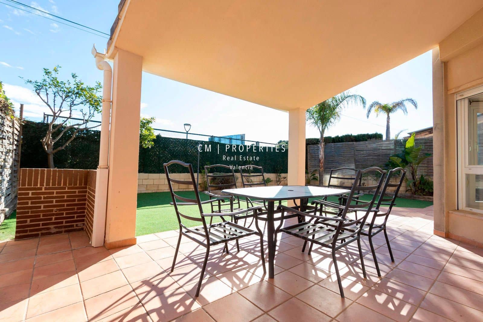 4 bedroom Villa for rent in Betera with pool garage - € 2,500 (Ref: 8868504)