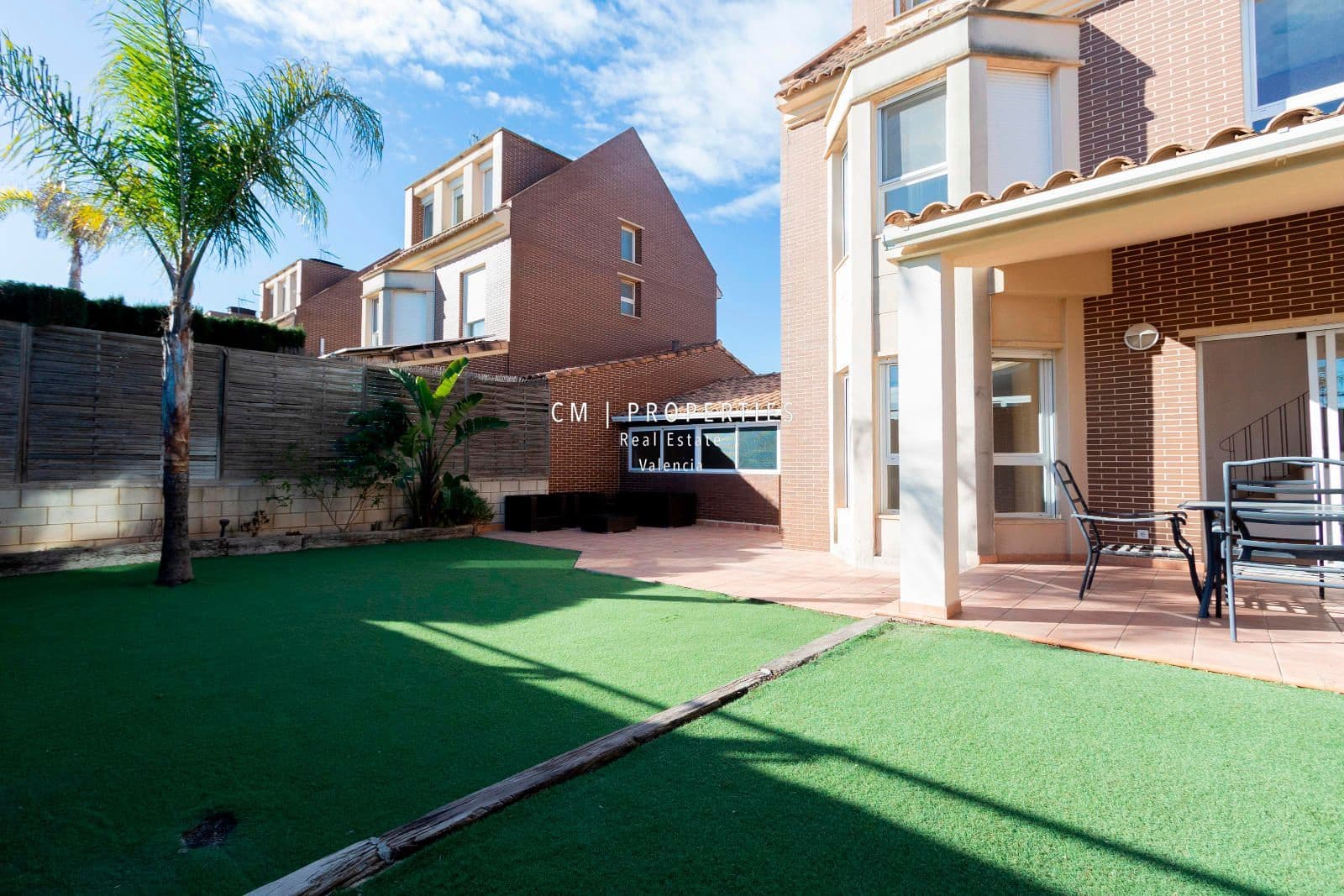 4 bedroom Villa for rent in Betera with pool garage - € 2,500 (Ref: 8868504)