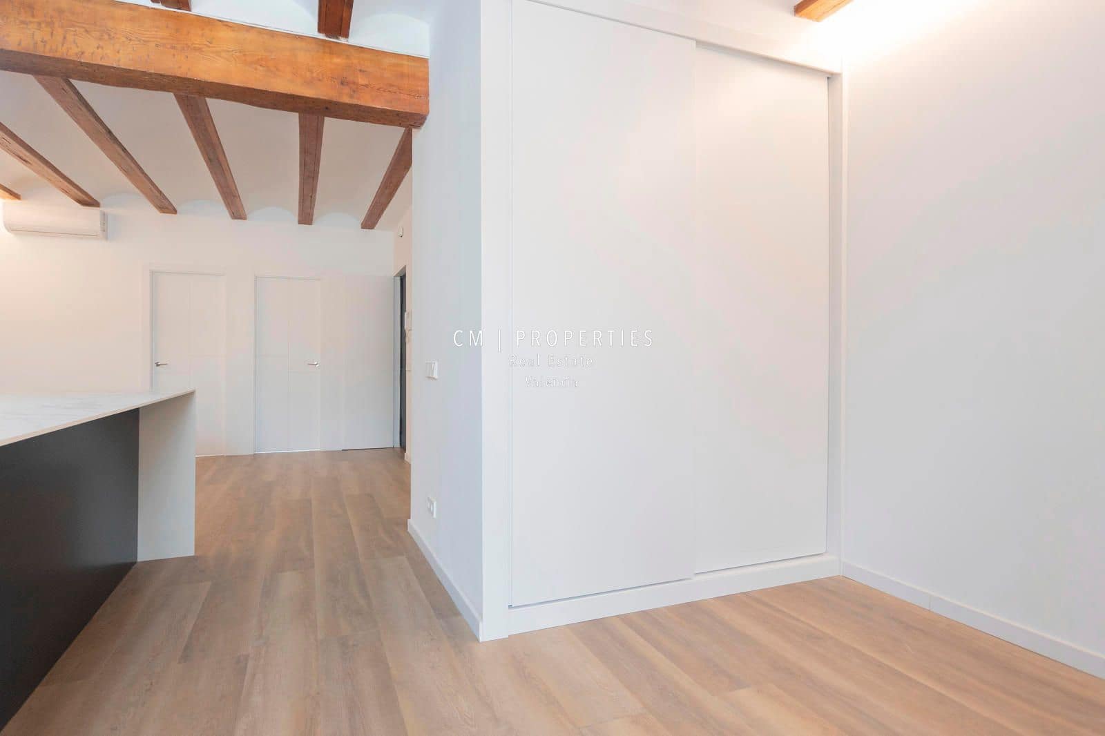 Appartement de 2 chambres à louer à Valence ville - 1 700 € (Ref: 8895503)