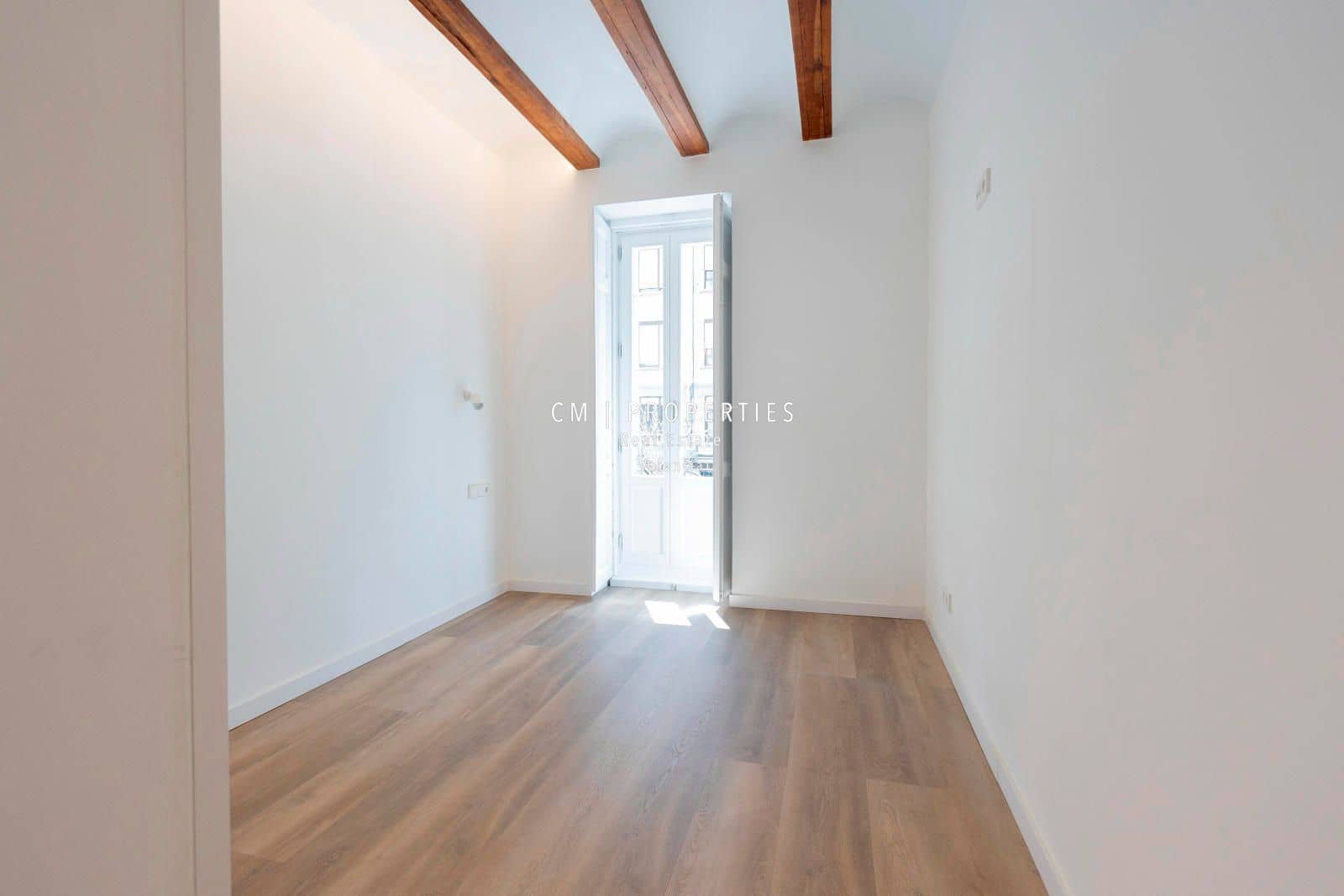 Appartement de 2 chambres à louer à Valence ville - 1 700 € (Ref: 8895503)