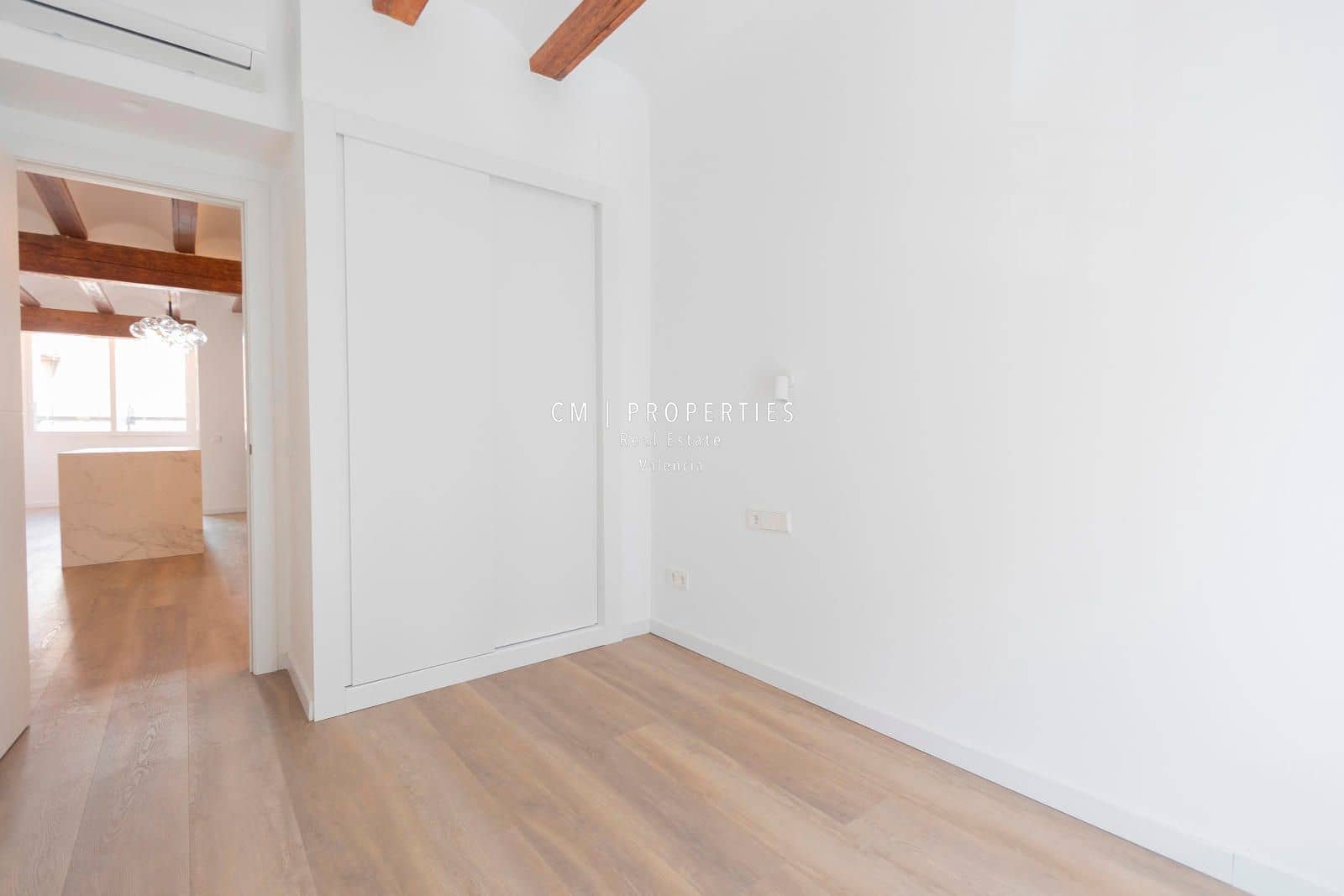 Appartement de 2 chambres à louer à Valence ville - 1 700 € (Ref: 8895503)